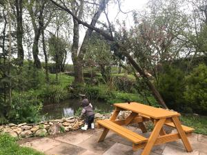 Old Mill House Log Cabins