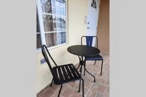 Rick's Reggae Villa - Anchovy Station