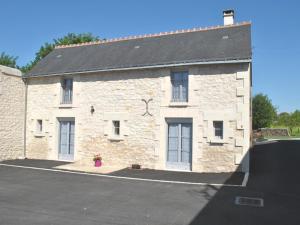 Maisons de vacances Gite Sainte-Maure-de-Touraine, 4 pieces, 6 personnes - FR-1-381-109 : photos des chambres