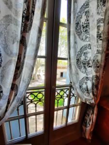 B&B / Chambres d'hotes Chateau Sainte cecile Chambres D'hotes / Guest house in Castle Chateau sainte cecile : photos des chambres
