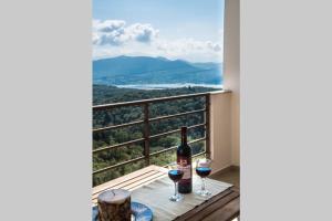 FORUM VILLAS VILLA DIONI - Private villa with views near Lefkada Lefkada Greece