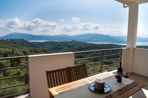 FORUM VILLAS VILLA DIONI - Private villa with views near Lefkada Lefkada Greece