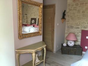 B&B / Chambres d'hotes LE MAS DES AUGES : photos des chambres