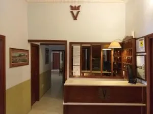 Hotel Vittorio Veneto Napoli - نابولي