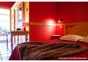 Hotels Hotel La Garenne : photos des chambres