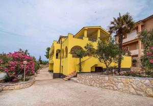 Apartment Vrbnik 1 