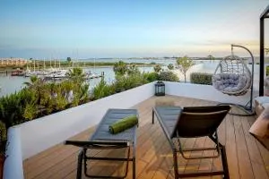 DONDE DUERME EL GUADIANA - Ayamonte