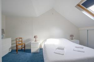Appartements Apt triplex spacieux et lumineux plein centre Bayeux face cathedrale proche Omaha beach : photos des chambres