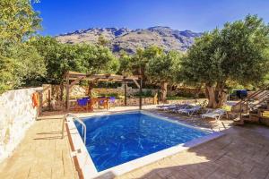 Cozy 2 bdr villa with amazing views to Lybian sea and just a breath away from the beach Rethymno Greece