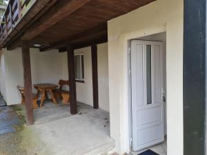 TMT Pokoje Gościnne z aneksami kuchennymi