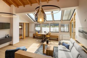 Stille x Weite - Hochwertige Wohnung mit See-Panorama