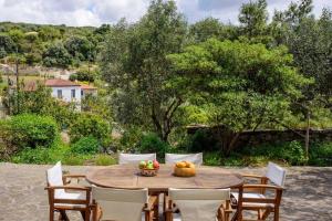 Splendid stone house with vineyard close to Pylos Messinia Greece