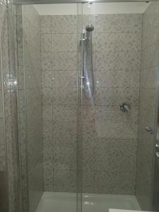 Una finestra sul glicine