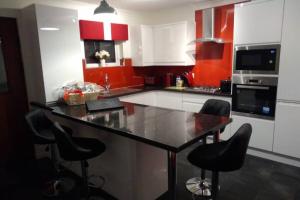 The Cottage - Hot Tub - nr Glasgow - self check-in