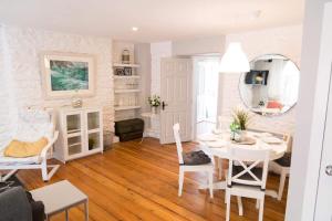 Apartments in Dingle Town Center