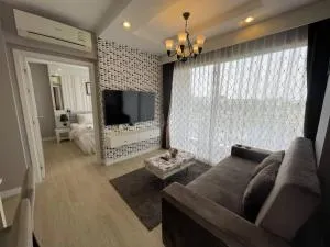 Execlusive Seaview 1 bedroom suite with toproof pool at The Patio Bangsaen - Ban Bang Saen (1)