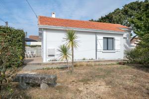 Maisons de vacances Maison avec jardin a 140m de la Plage : photos des chambres