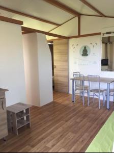 les chalets de la Residence A Santa Trinita : photos des chambres