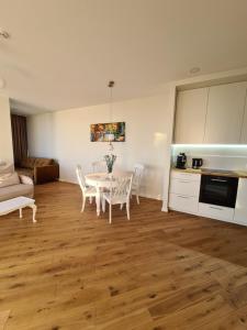 Sea View Apartment Elija