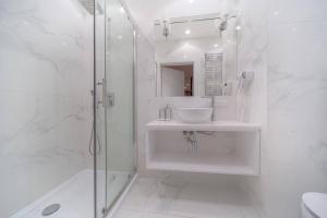Stylish And Modern ApartmentMennica Residence201