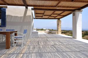 VILLA SOROS Antiparos Greece