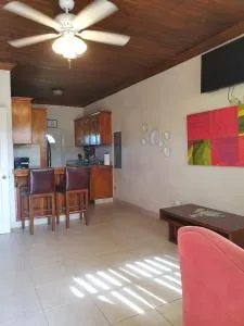 Fishtails Palms - Tamarind - Stuart Manor