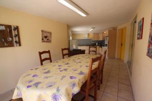 B&B / Chambres d'hotes LE MAS DES TARENTES Chambres d'hotes : photos des chambres