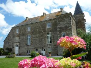 B&B / Chambres d'hotes MANOIR de la RIVIERE : photos des chambres