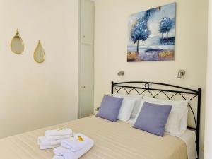 Costas Rooms Aegina Greece