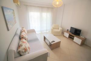 Kostas City Apartment