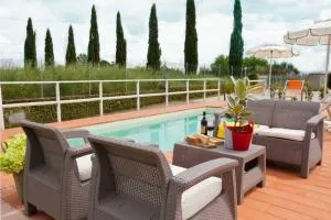 Green Bike Vintage Tuscany - Countryside holiday apartment with pool - Capannoli