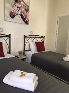 Costas Rooms Aegina Greece