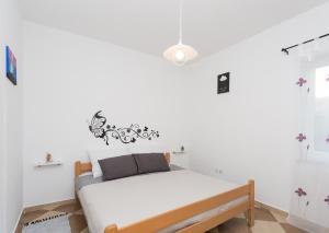 Lara - apartment near the beach