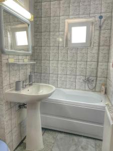 Gray Apartment for couples