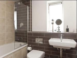 Churchill Two Bedroom Apartments with Free Parking and The Minster view