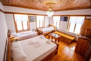 Hotel Bebej Tradicional - Gjirokastër