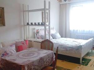 Family Room with Bathroom room in Apartments Belandria