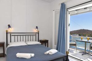 Villa 9 Muses Syros Greece