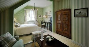 Hotels Chateau De Germigney : photos des chambres