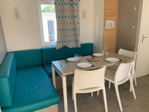 Campings Mobilhome MarEstang plage : photos des chambres