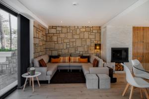 Amais Ofir Heart and Amais Ofir Soul - Twin Vilas