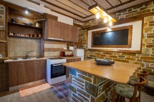 The Backyard Fishermans House