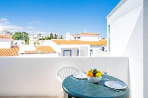 Apartamento T1 Carvoeiro cpiscina e a 300m Praia