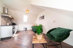 Dierenweide Upstairs
