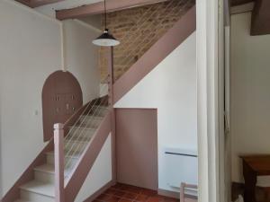 LE LOGIS DE LA PIERRE