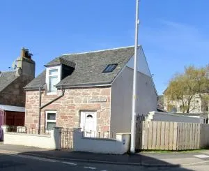 No 10 The Cottage - North Kessock