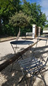 Maisons de vacances Le JARDIN DES DELIS gite NEUF avec piscine bio UV : photos des chambres