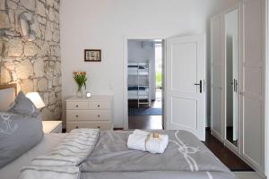 Captains Suite