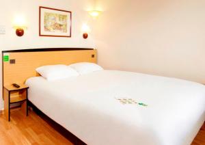 Hotels Campanile Lille Sud - Douai Cuincy : photos des chambres