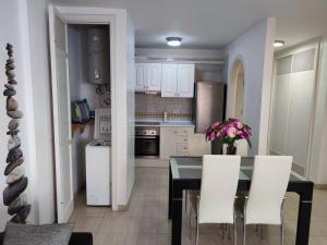 Los Cristianos - heated swimming pool air-conditioned